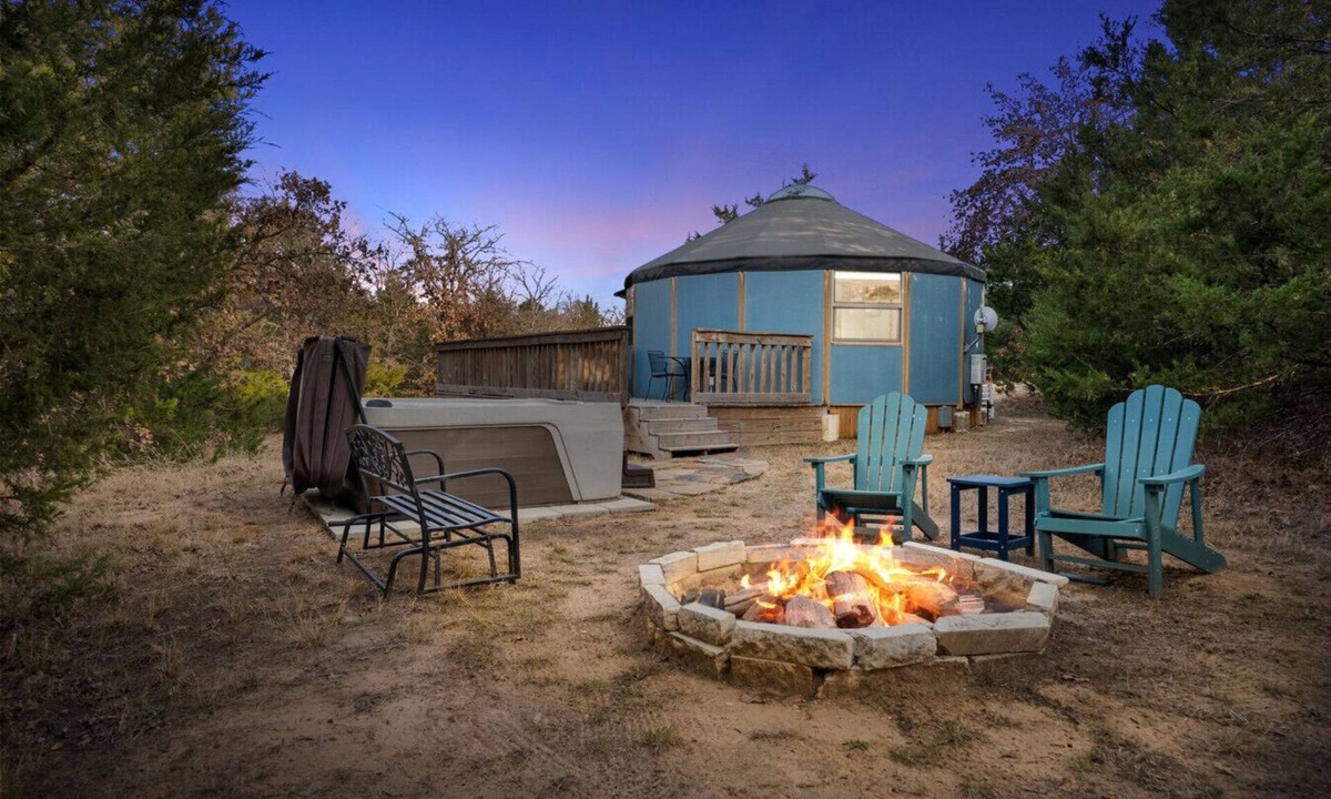 Myra RV Rental | Blue Velvet Yurt Saint Jo Texas