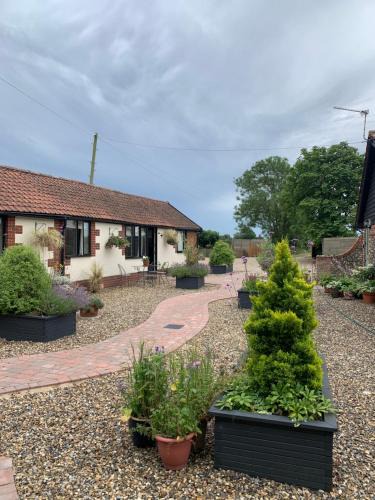 Banham Bed & Breakfast | Bluebell Barn