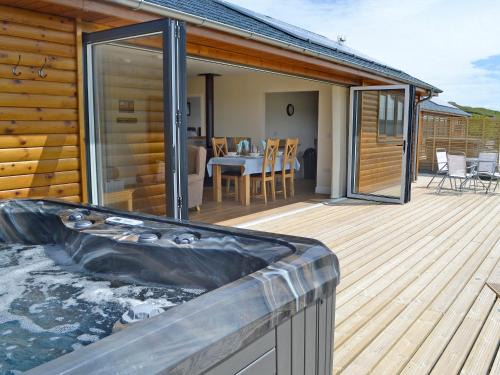 Disserth and Trecoed House | Bluebell Lodge