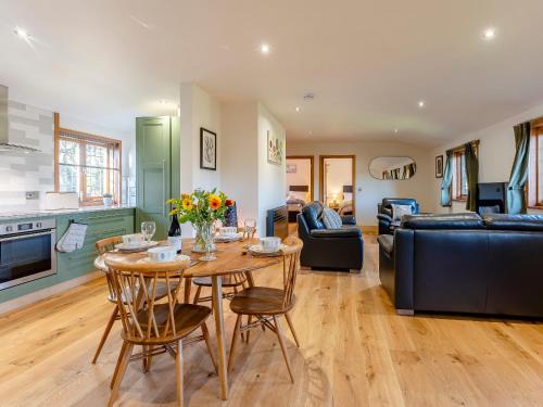 Challock House | Bluebell Lodge-Uk32958