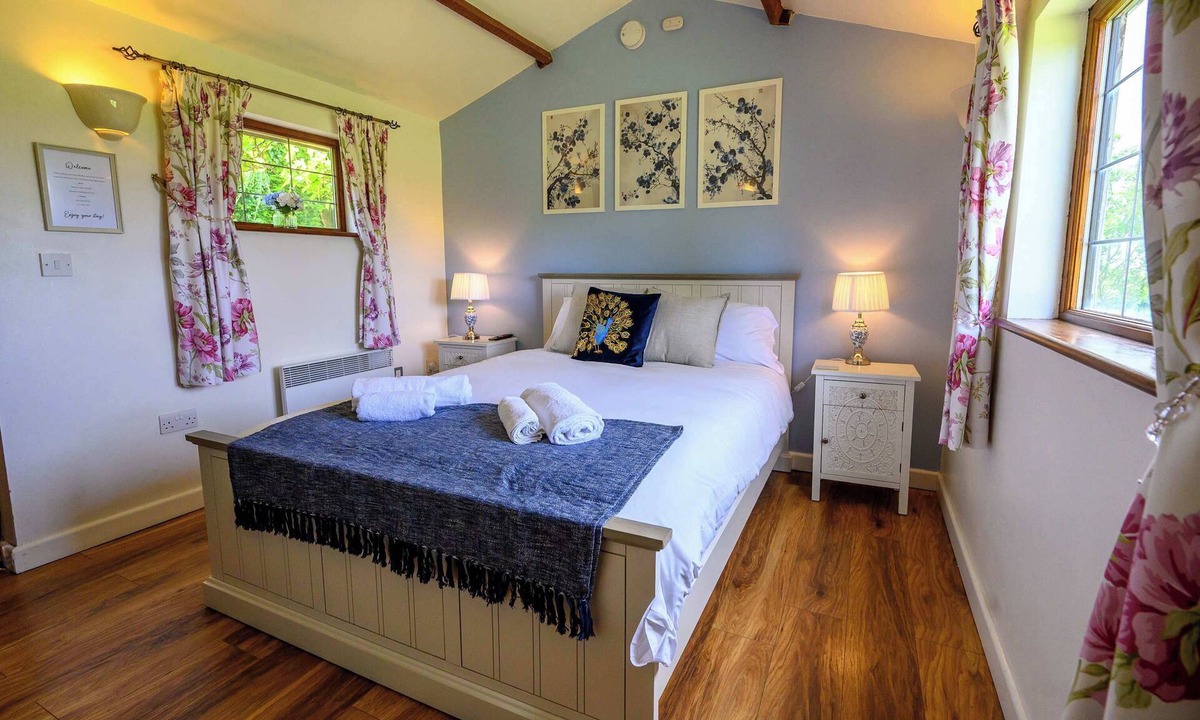 Staple Hill Apartment | Bluebells by STAE-Homes