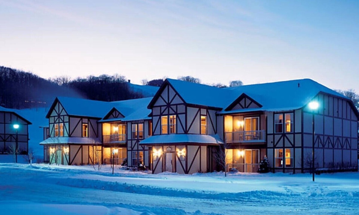 Boyne Falls Resort | Bluegreen Mountain Run at Boyne 2 Bedroom Condo