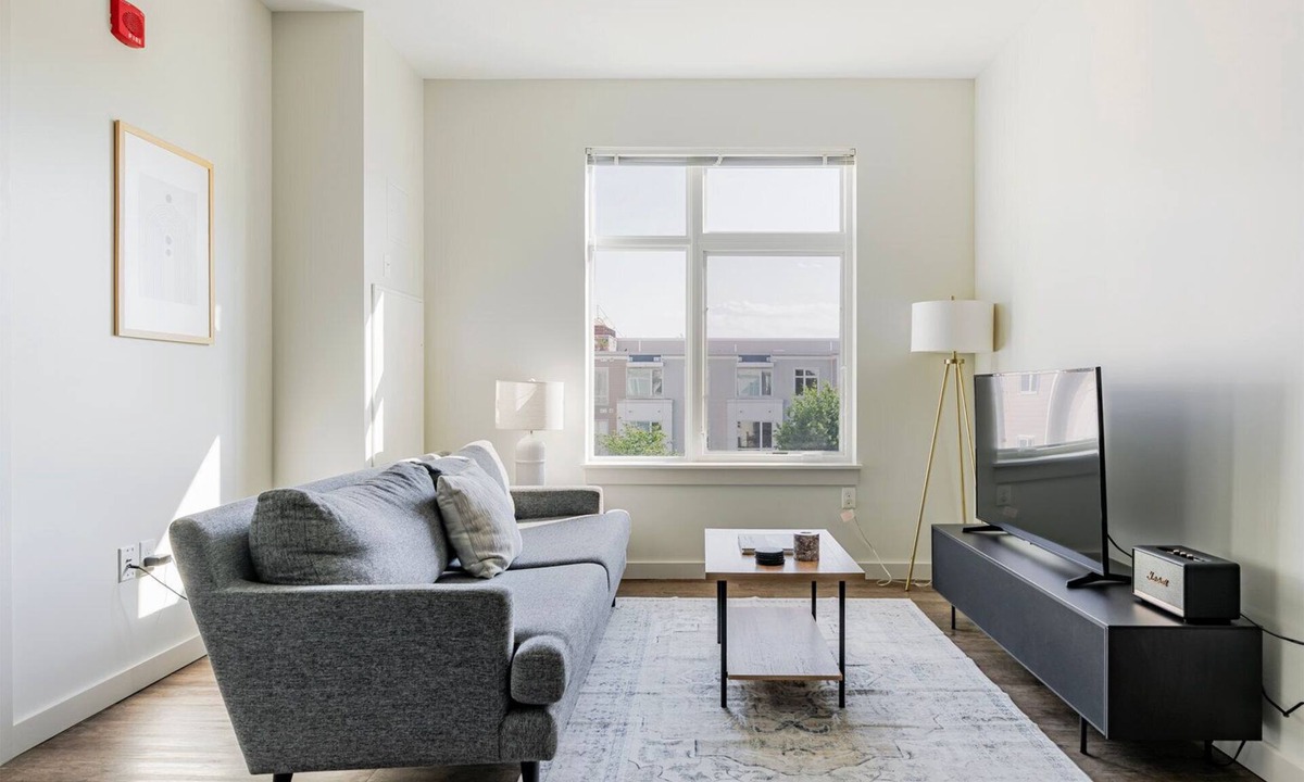 Cambridgeport Apartment | Blueground | Cambridgeport, rooftop, nr MIT