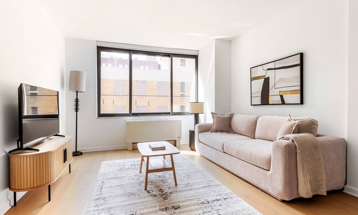Chelsea Apartment | Blueground | Chelsea, rooftop, nr High Line