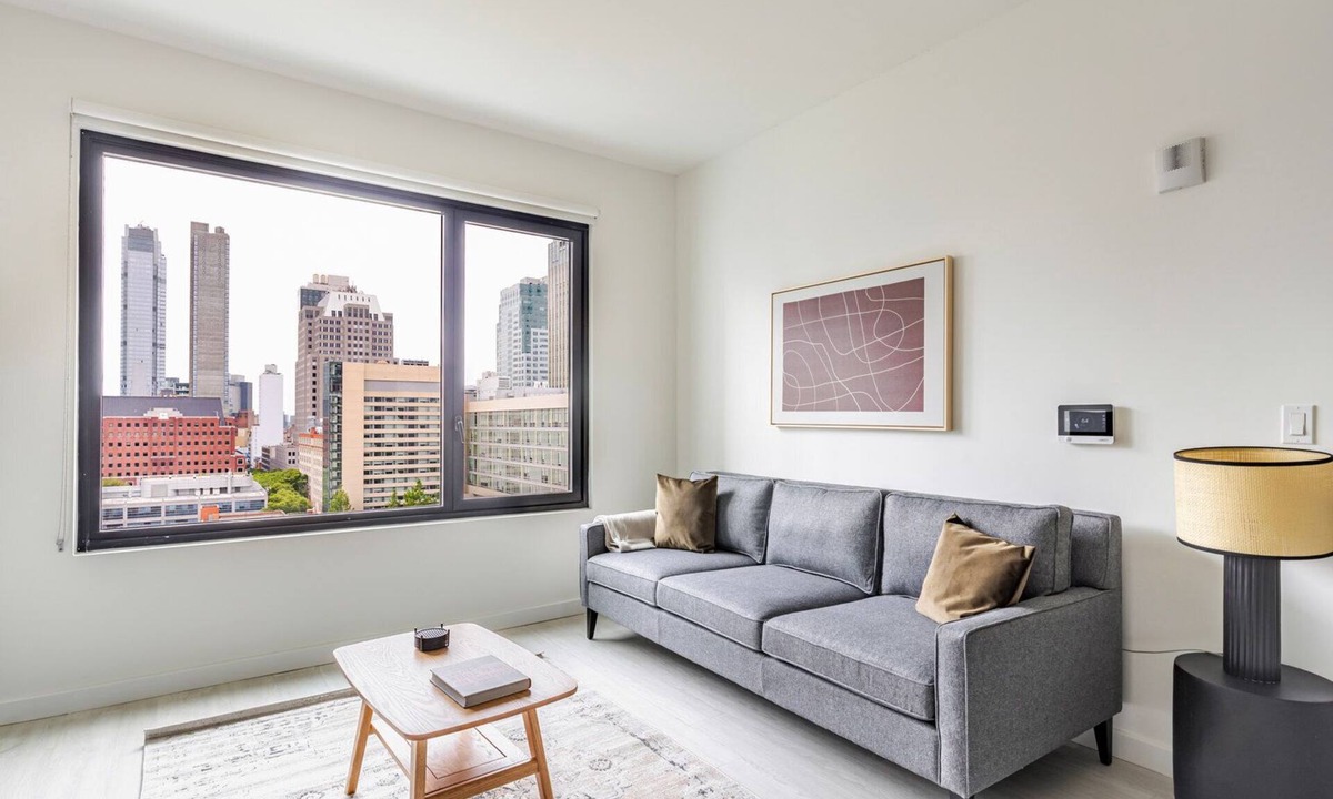 Downtown Brooklyn Apartment | Blueground | Downtown Brooklyn, rooftop, nr Brooklyn Bridge