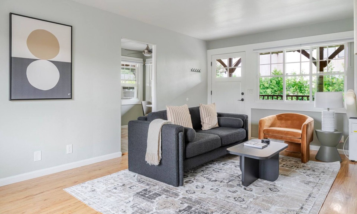 Downtown North Apartment | Blueground | Downtown North, view, nr Park