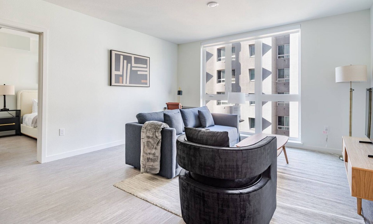 Downtown Berkeley Apartment | Blueground | Dtwn Berkeley, AC, nr UC Campus