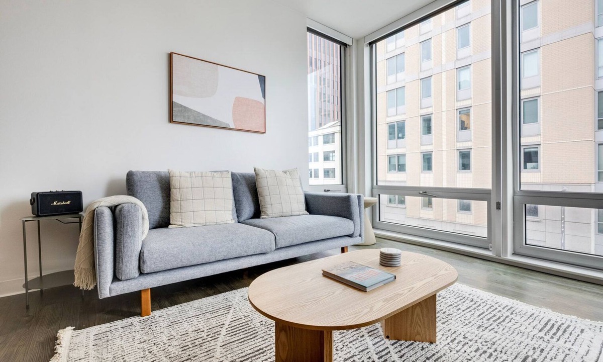 East Cambridge Apartment | Blueground | East Cambridge, pool, nr Charles River