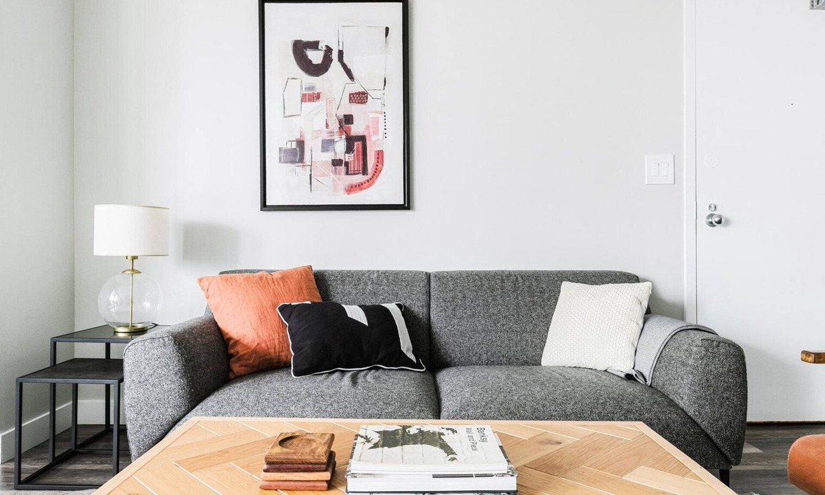 Rush and Division Apartment | Blueground | Gold Coast, rooftop & gym, nr Hancock