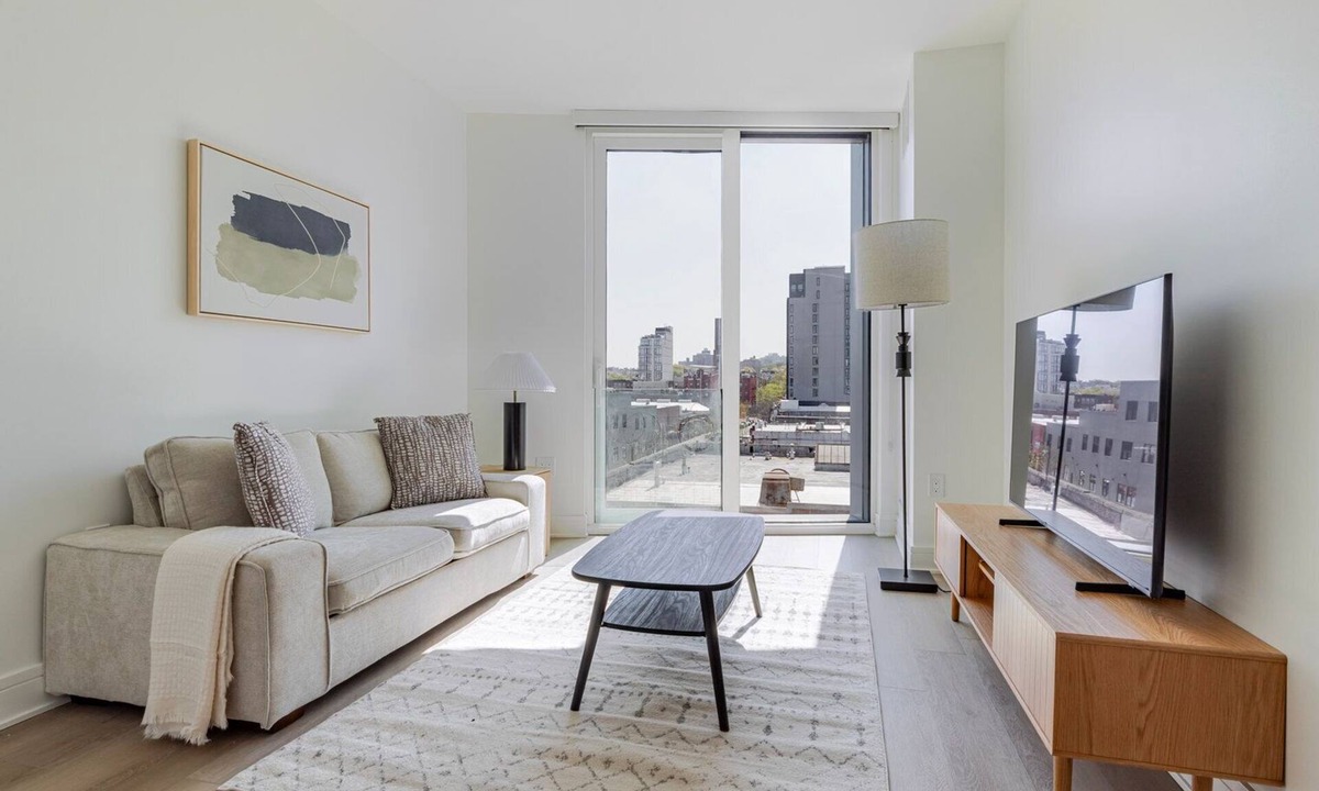 Gowanus Apartment | Blueground | Gowanus, pool & w/d, nr park