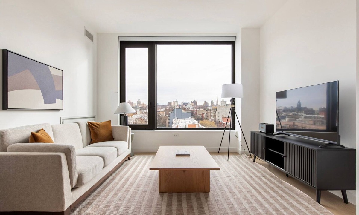 Gowanus Apartment | Blueground | Gowanus, rooftop pool, nr Prospect Park