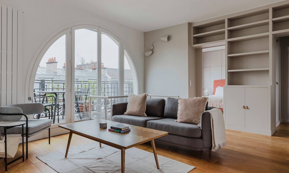 Val-de-Grace Apartment | Blueground | Jardin des Plantes, balcony & w/d