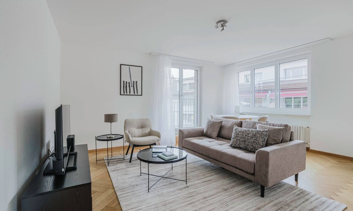 Meilen District Apartment | Blueground | Küsnacht, fully furnished + w/d