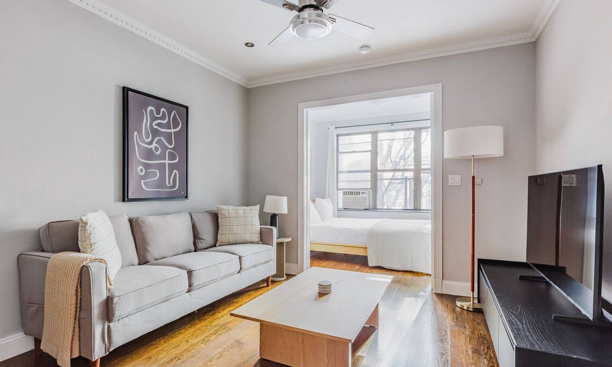 Rose Hill Apartment | Blueground | Kips Bay, AC, w/d, nr parks & sights