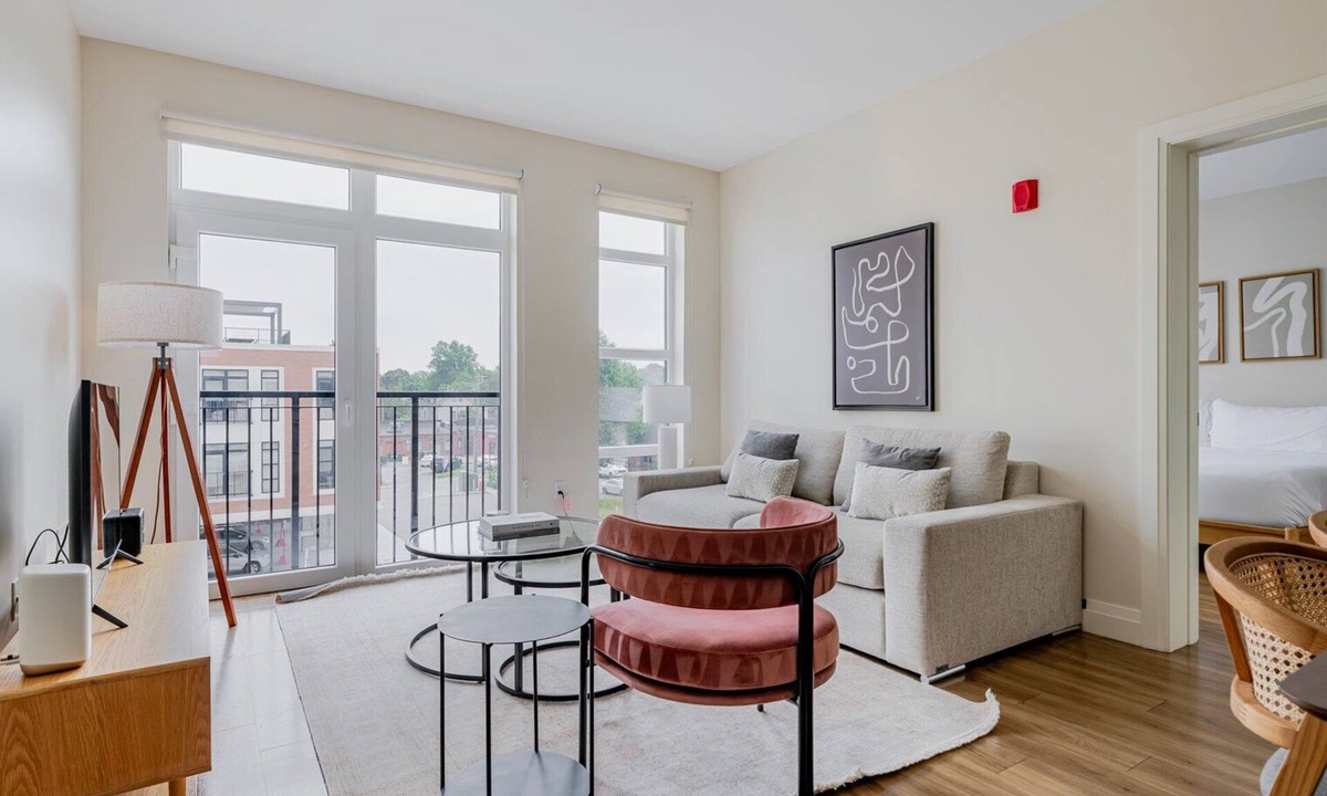 Newtonville Apartment | Blueground | Newtonville, fitness center, nr park