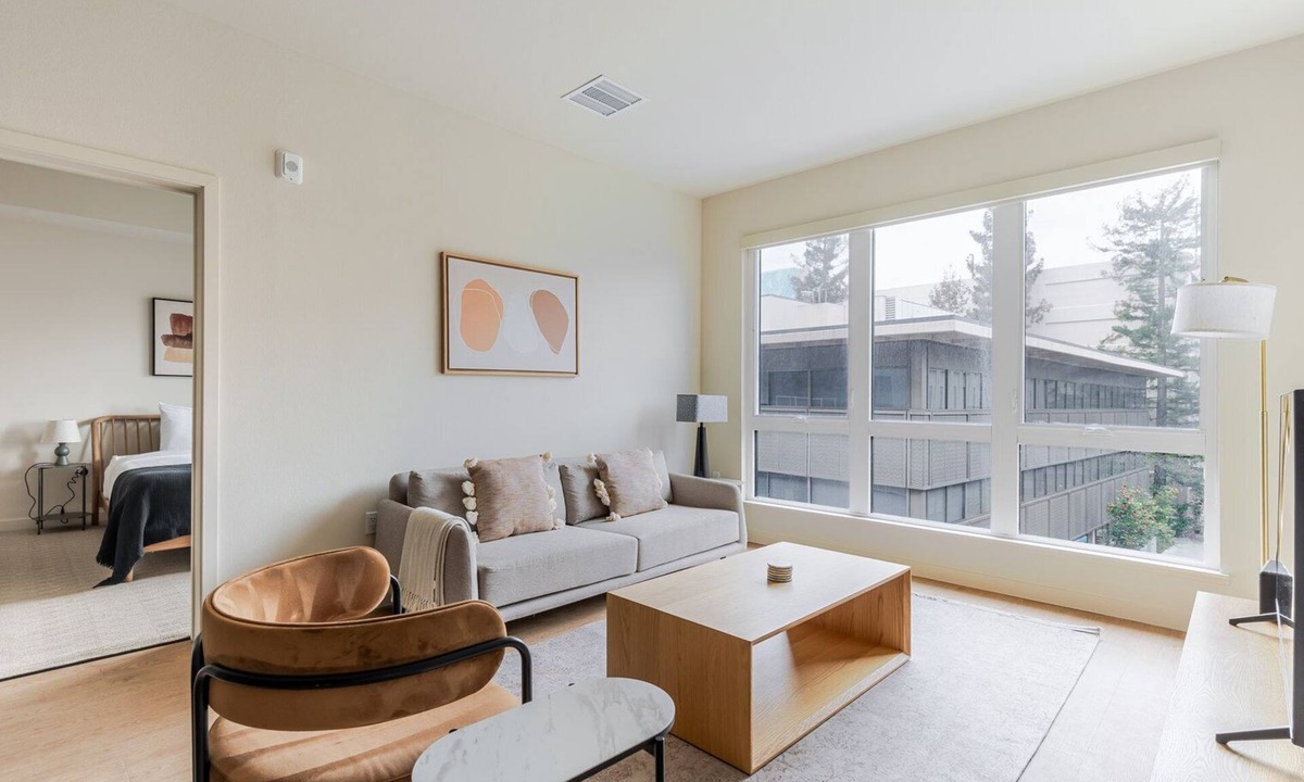 Piedmont Avenue Apartment | Blueground | Oakland, AC, gym & rooftop BBQ