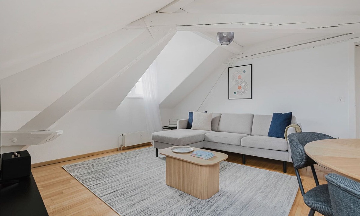 Oberstrass Apartment | Blueground | Oberstrass, rooftop, kitchen