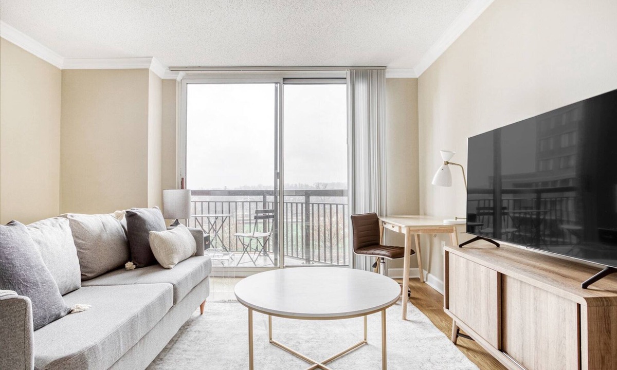 Pentagon City Apartment | Blueground | Pentagon City, rooftop, nr Iwo Jima Memorial