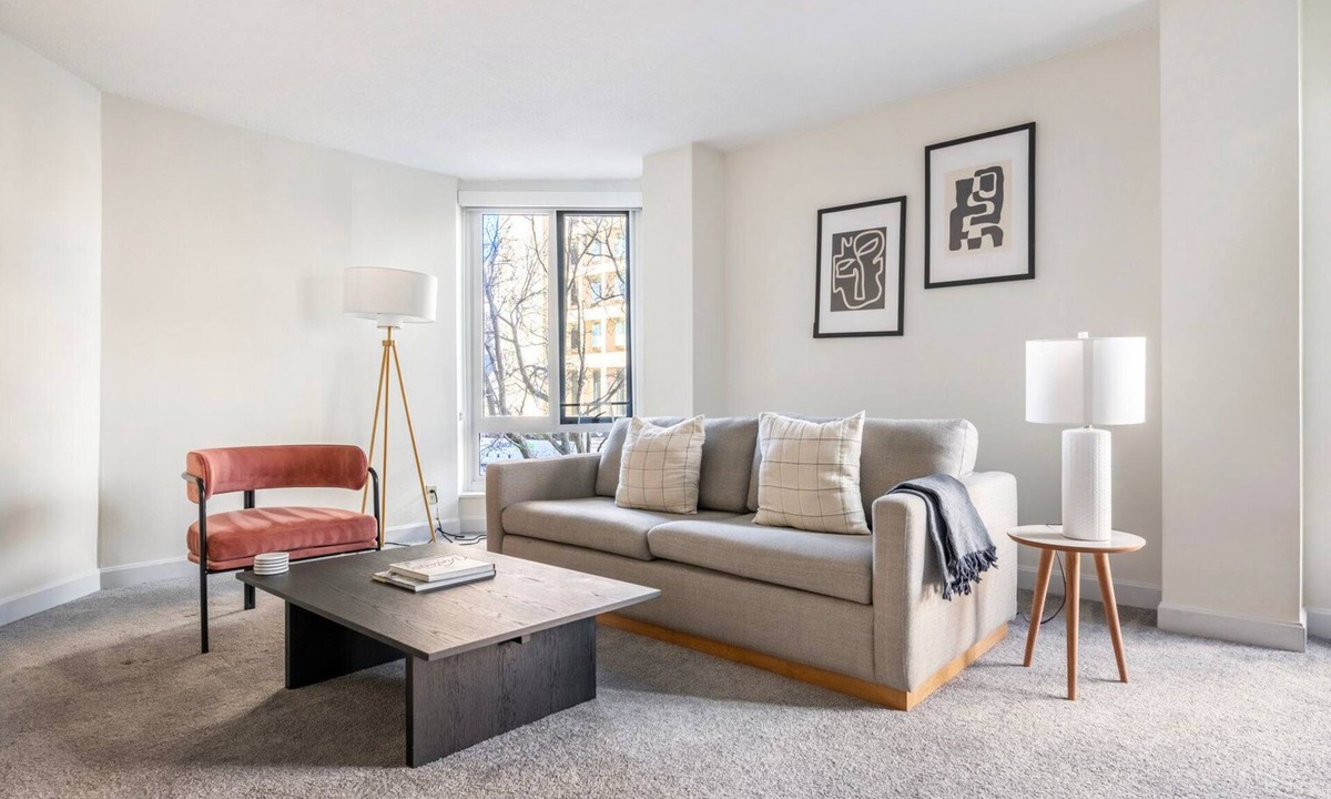 Prudential - St. Botolph Apartment | Blueground | Prudential/St. Botolph, pool, nr Boston Public Library