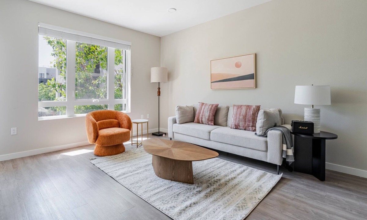 Santa Clara Apartment | Blueground | Santa Clara, pool, nr Central Park