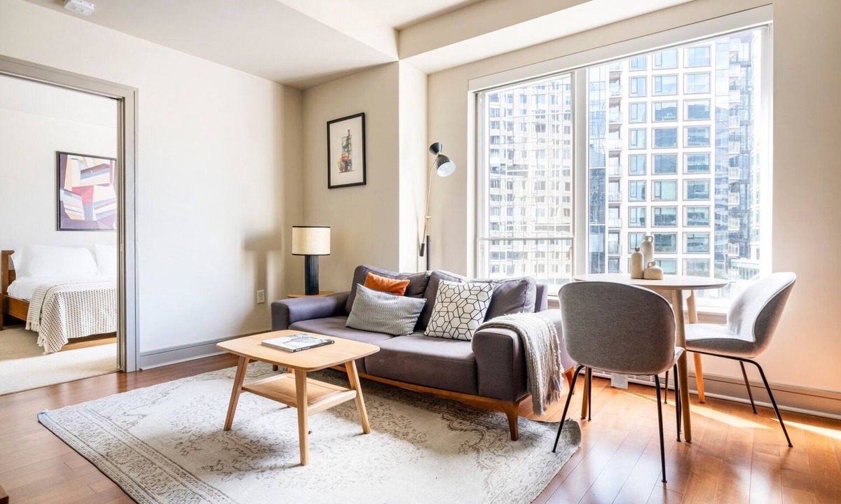 Seaport District Apartment | Blueground | Seaport, pool, nr Boston Harbor