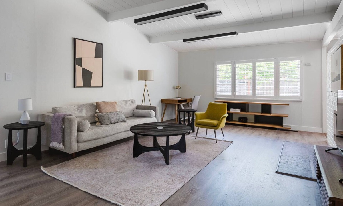 East San Mateo Apartment | Blueground | Shoreview, view, nr Shoreline Park