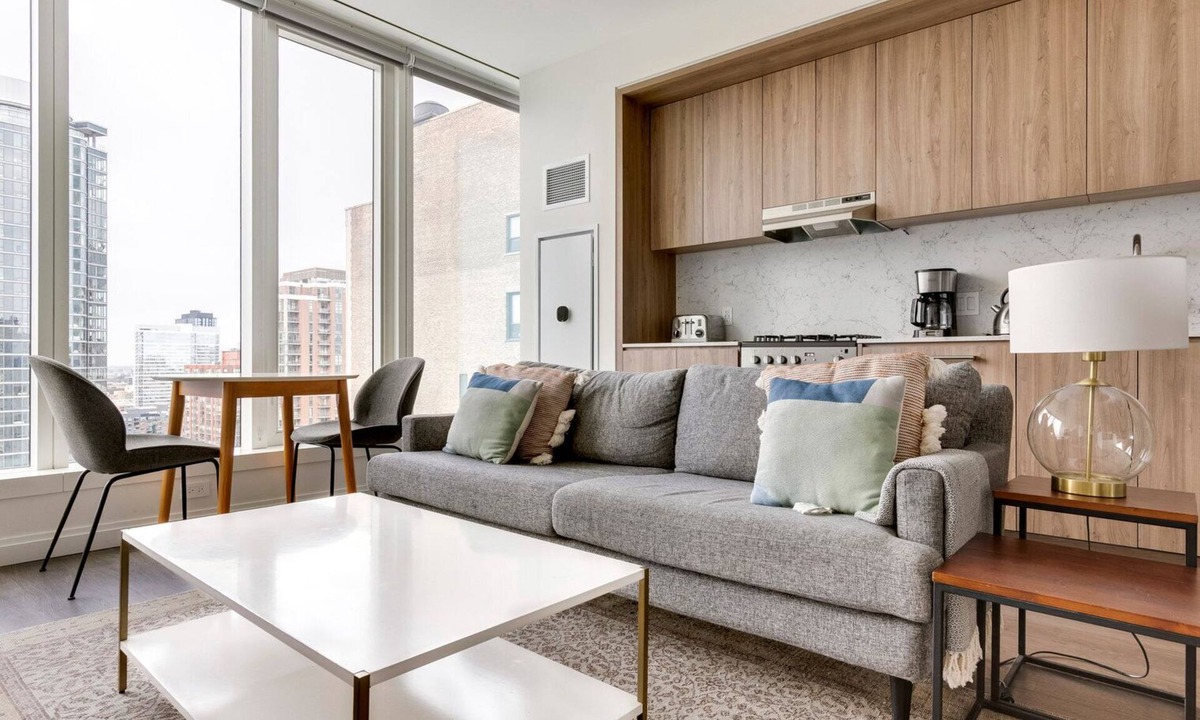 The Loop Apartment | Blueground | South Loop, washer, nr Grant Park