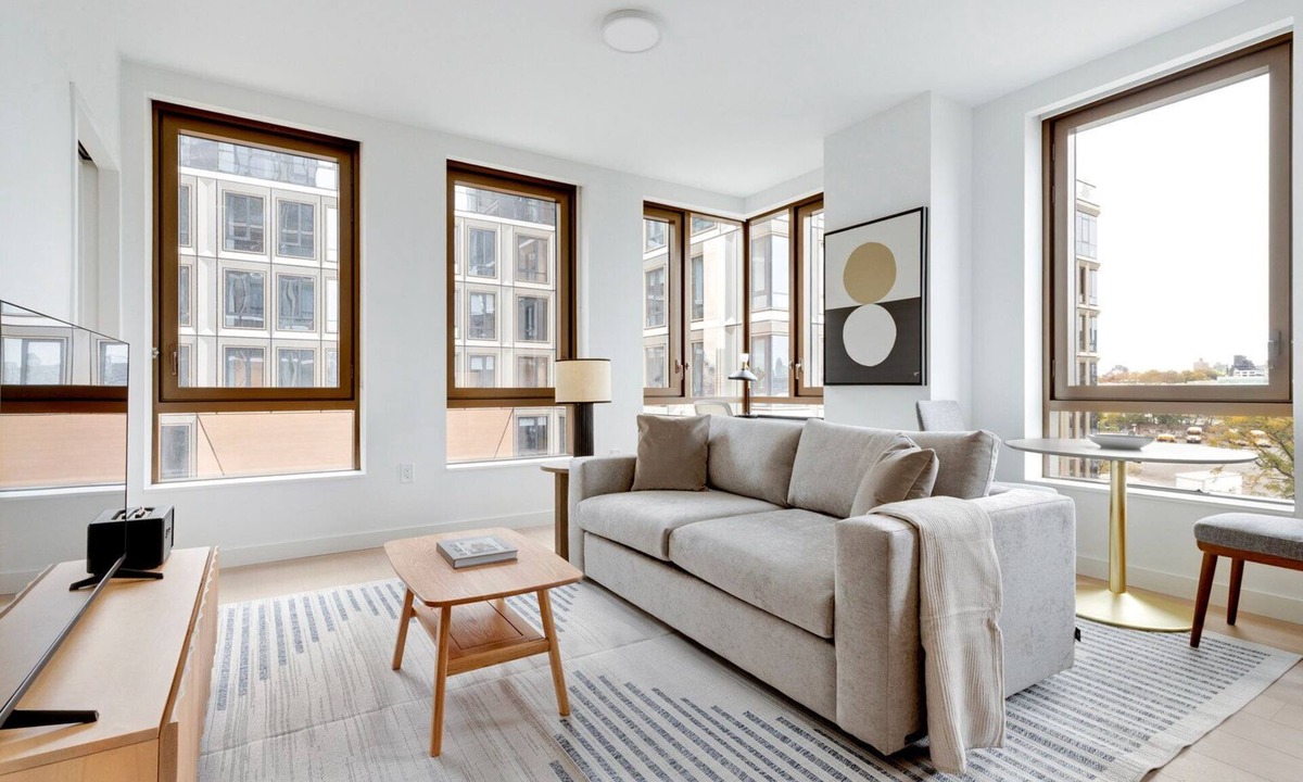 Williamsburg Apartment | Blueground | South Williamsburg, view, nr East River