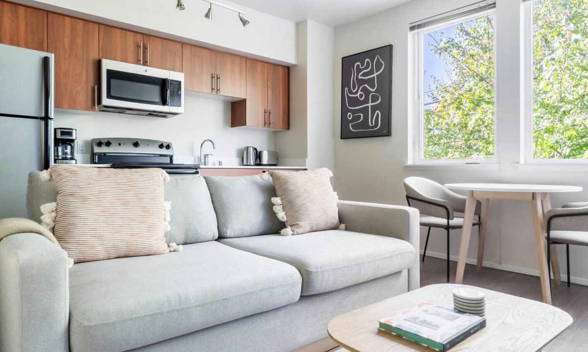 University District Apartment | Blueground | University District, view, nr UW