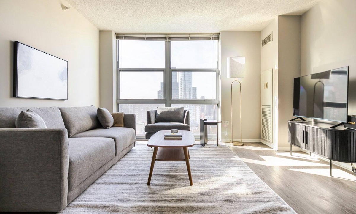 West Loop Gate Apartment | Blueground | West Loop, gym & bbq, nr Willis Tower