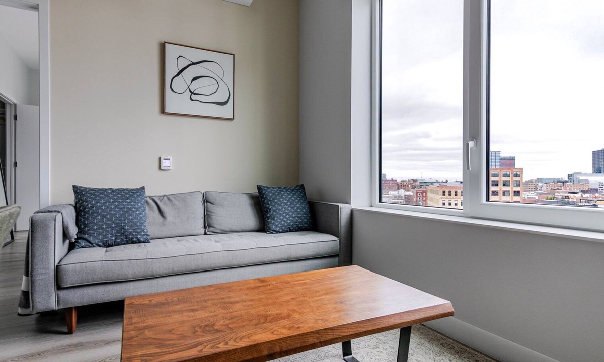 West Town Apartment | Blueground | West Town, view, nr Chicago River