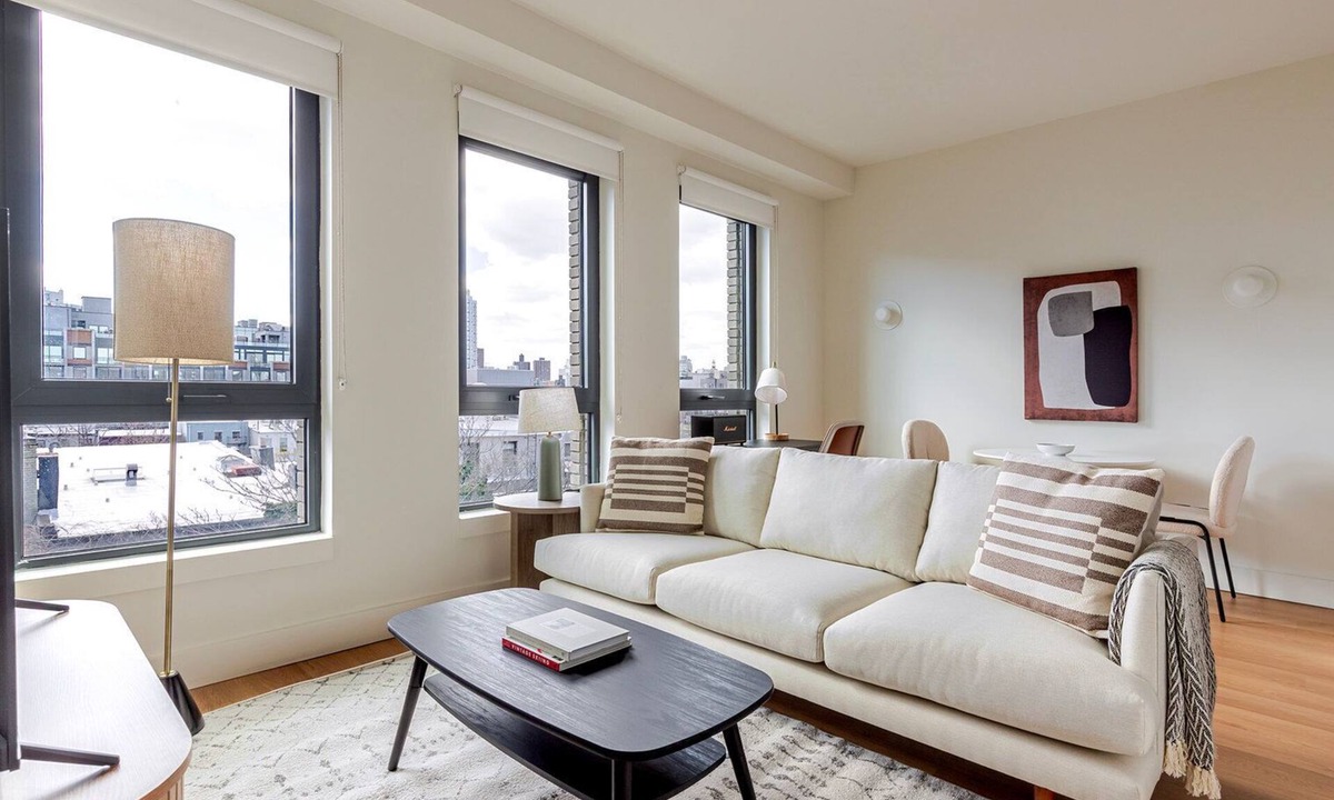 Williamsburg Apartment | Blueground | Williamsburg, AC, w/d, nr parks