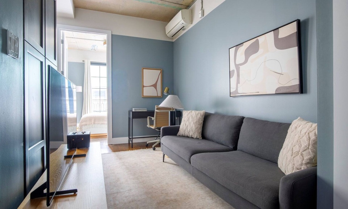 Williamsburg Apartment | Blueground | Williamsburg, rooftop, nr East River