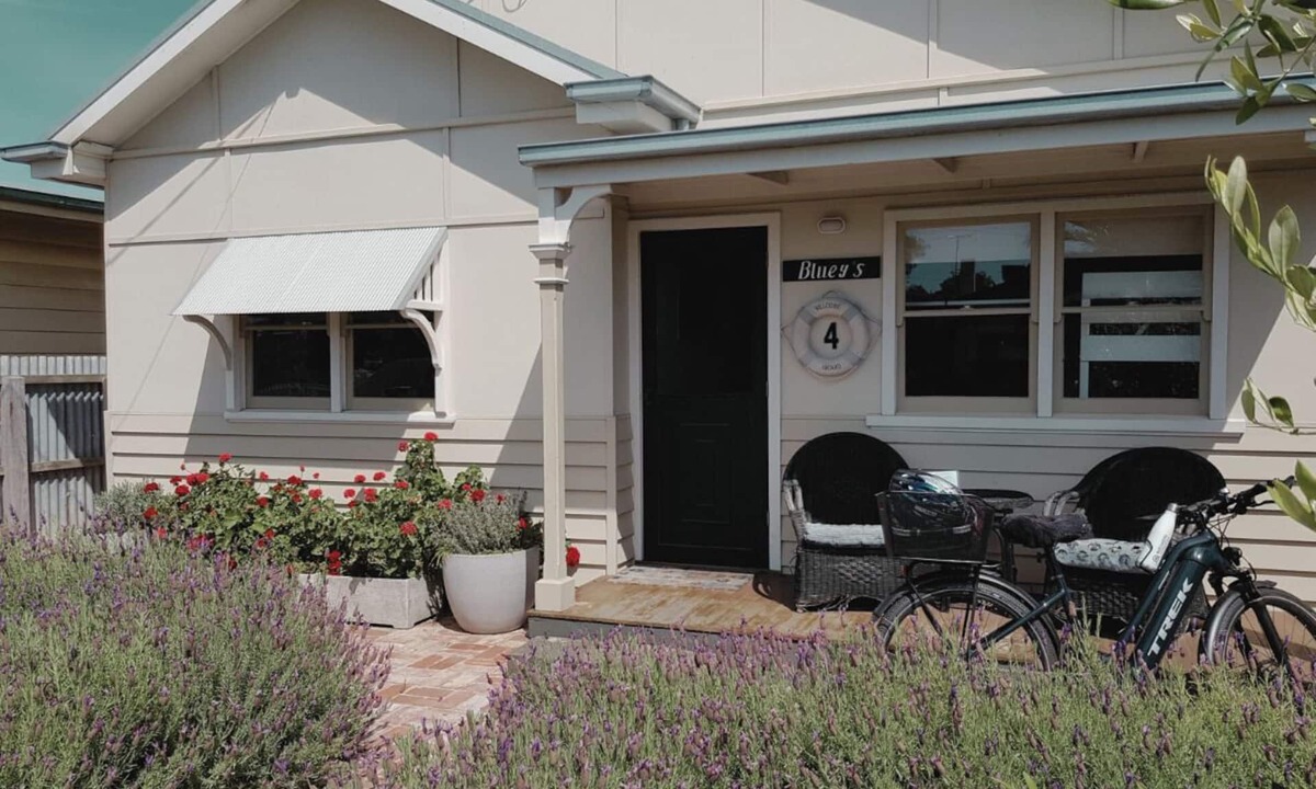 Queenscliff House | BLUEYS QUEENSCLIFF