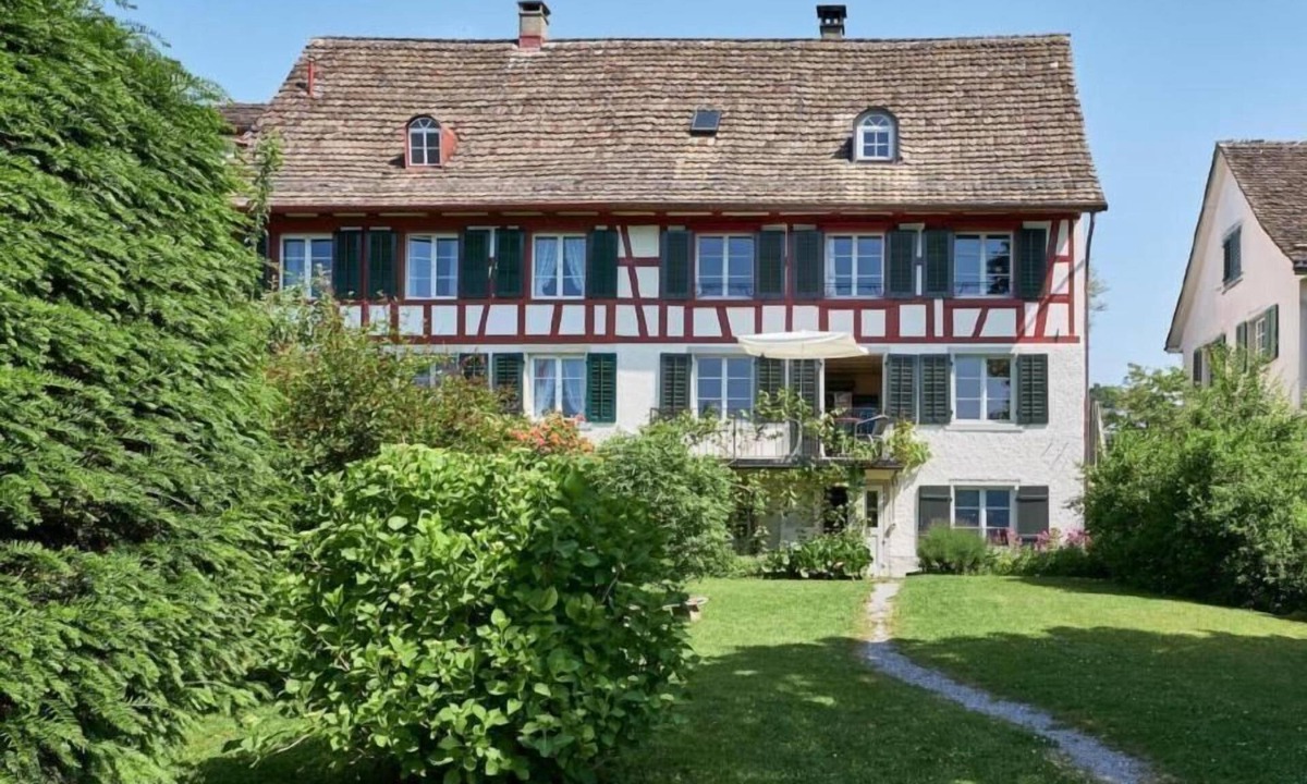 Meilen District House | Blumenhalde - Vacation in architectural monument
