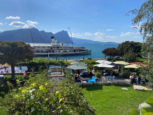 Vitznau Bed & Breakfast | BnB Villa Kapellmatt - Seezugang, Bio-Frühstück, SUP am Rigi