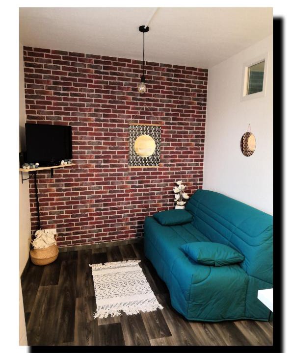 Up 1.5 Saint-Ferreol Apartment | BnBesak Besancon Micropolis
