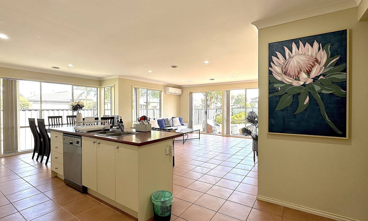 Point Cook Villa | Boardwalk House by GoodLive