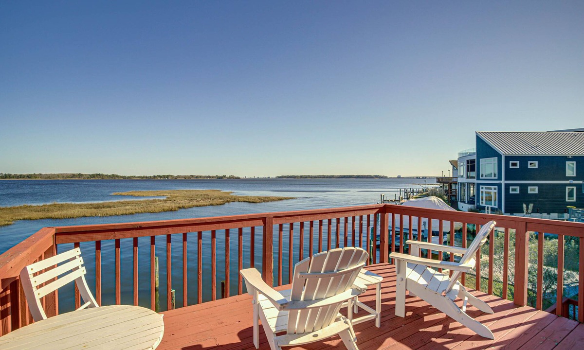 Ocean Pines House | Boat Dock! Waterfront Group Getaway in Ocean Pines