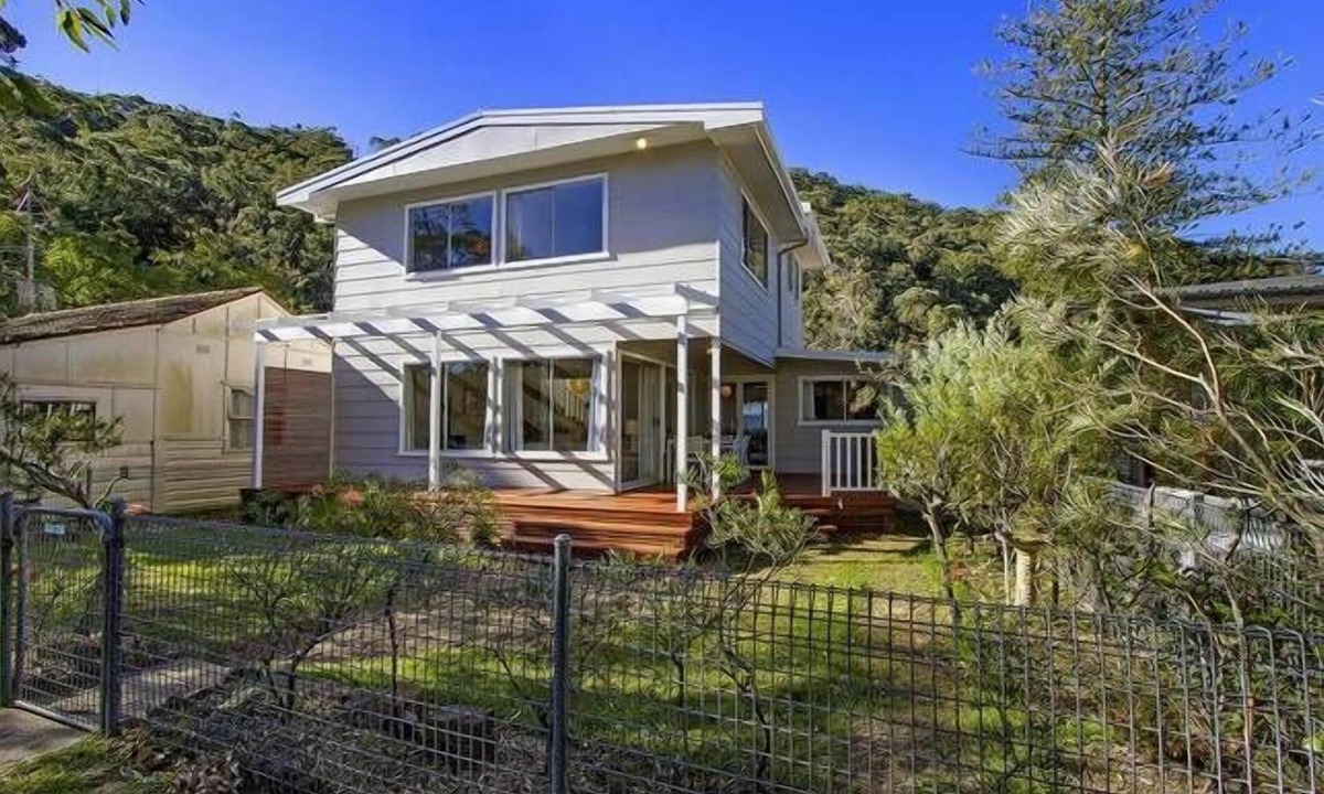 Patonga House | Boat House - Patonga