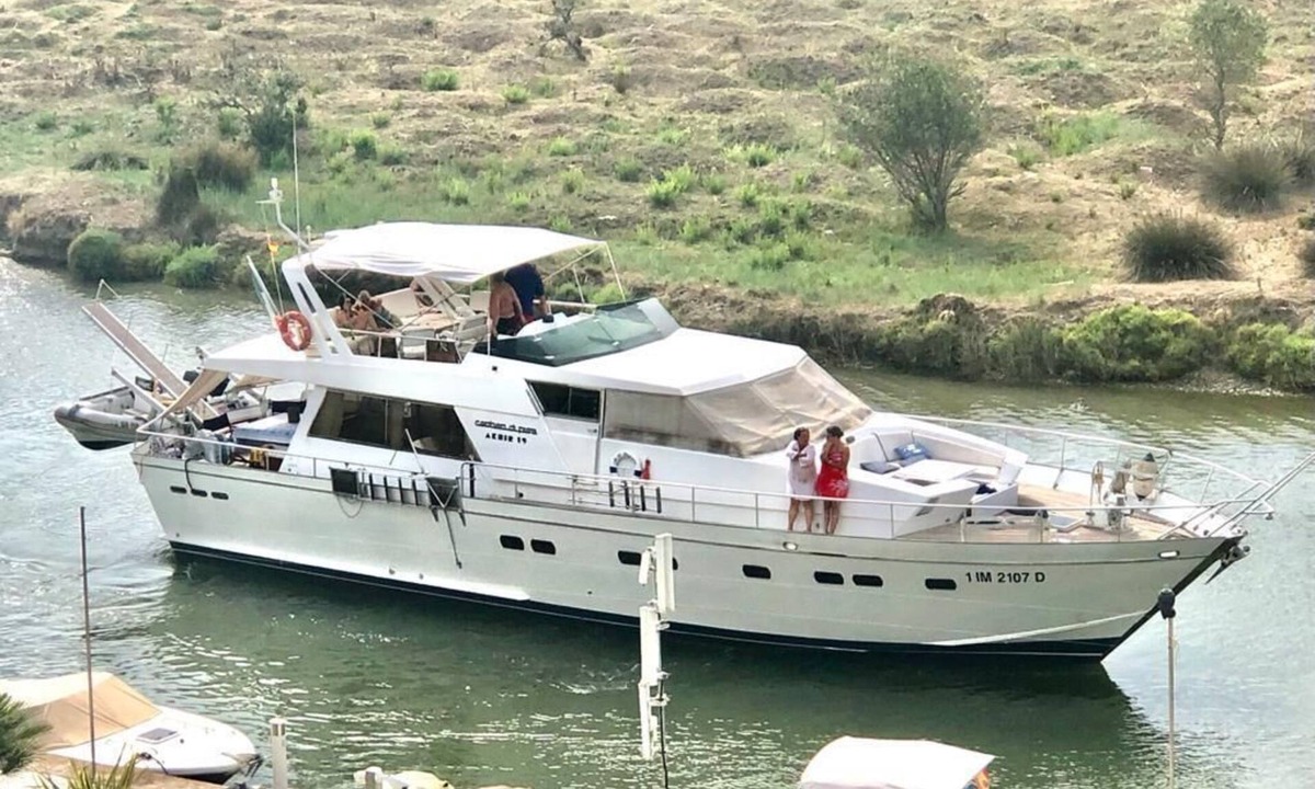 Plage d'Argeles Boat Rental | BOAT TRIPS, ROSE MARINA