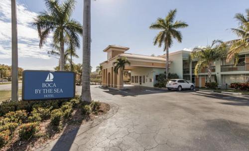 East Boca Raton Hotel | Boca By The Sea Hotel