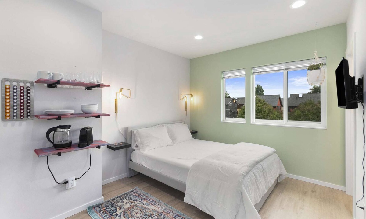 Whittier Heights House | Bodhi's sweet suite - Micro Studio - 91Walkscore