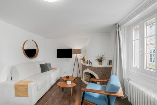 Geneva Old Town Apartment | Boel 4 Studio