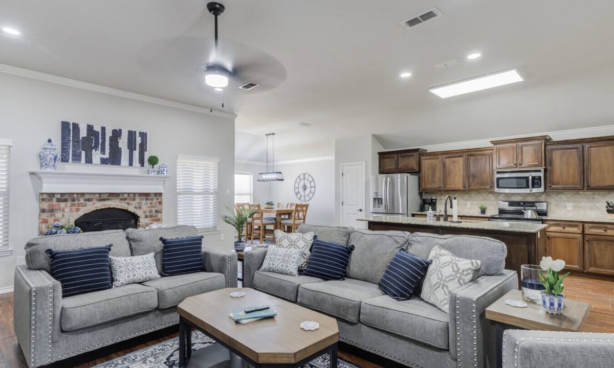 Lubbock House | Bogey`s House - 3BR/2BA Brand New Listing
