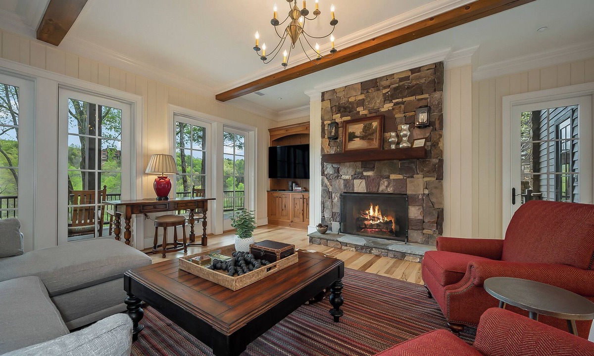 Mill Spring House | Bogey's Villa Retreat Mountain Serenity Meets Golf Excellence
