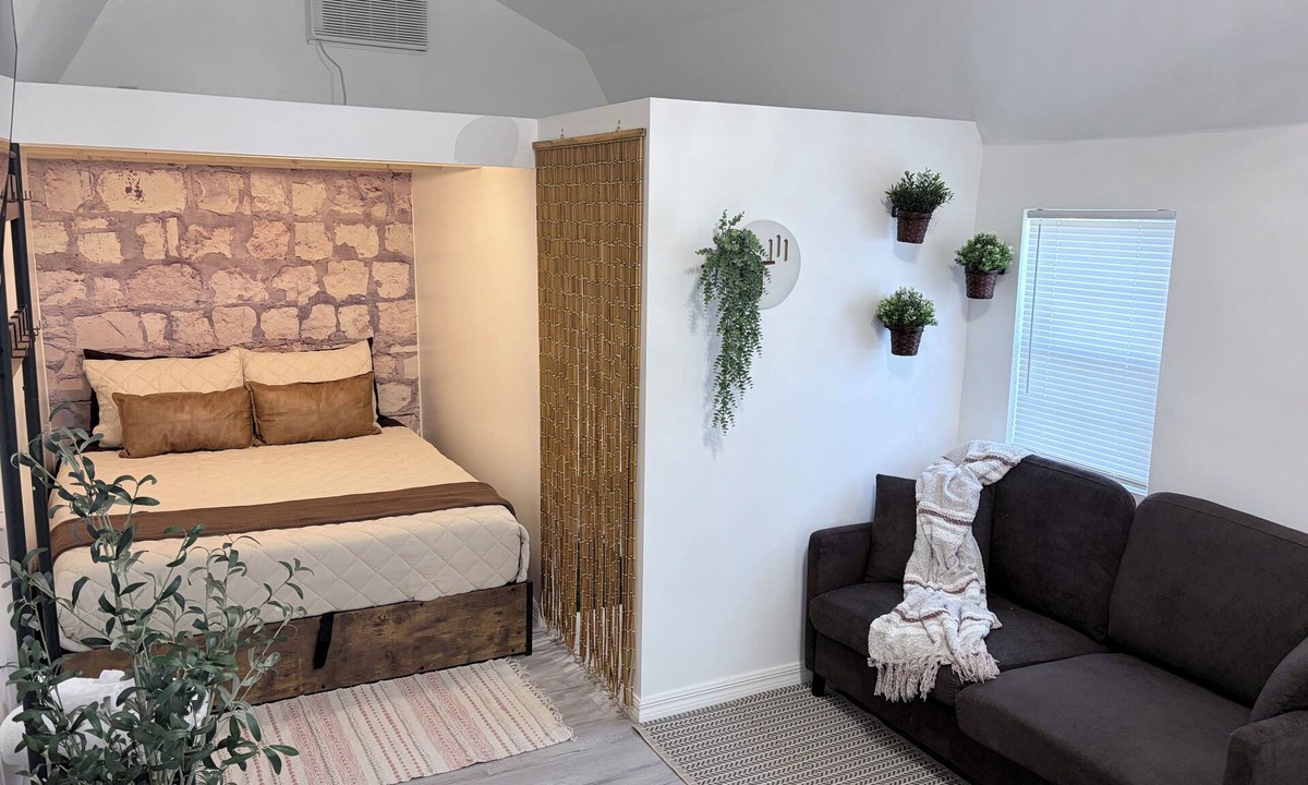 Candler Cabin | Bohemian and Romantic Cabin