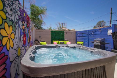 Huning Highland Historic District House | Bohemian ChiC SpaCation-Private HotTub-Close to Downtown-No Pet Fee!