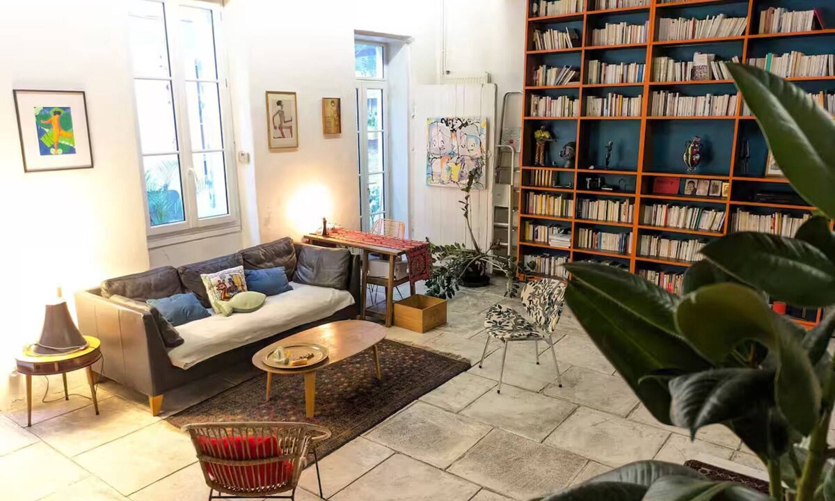 La Conception House | Bohemian house downtown, studio, parking