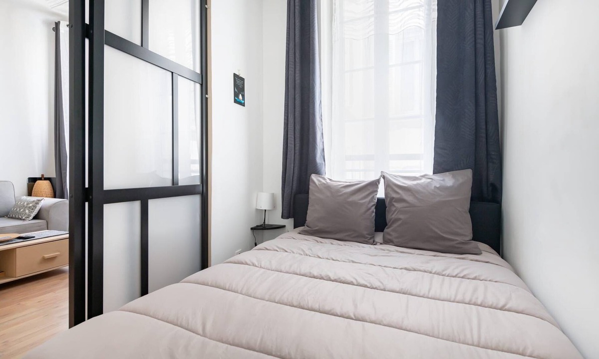 Notre-Dame du Mont Apartment | Bohemian Studio Chic & Bright - Heart of Marseille